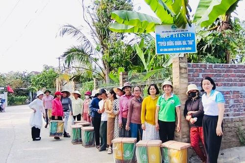 Chung tay làm đẹp khu dân cư
