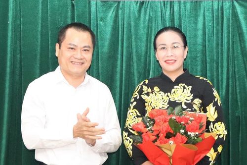 Phó Chủ tịch UBND thành phố Nguyễn Thị Anh Thi giữ chức Chủ tịch Hội hữu nghị Việt Nam - Trung Quốc thành phố Đà Nẵng