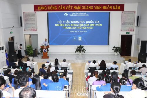 Hội thảo khoa học quốc gia 'Nghiên cứu khoa học của sinh viên trong xu thế hội nhập'
