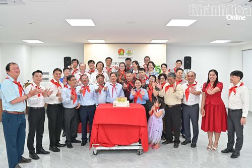 Gặp mặt cán bộ đoàn, đội qua các thời kỳ
