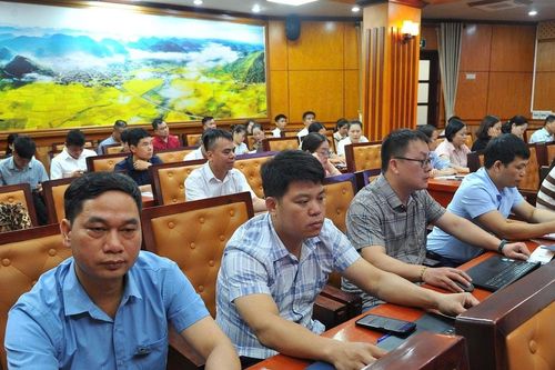 Tập huấn kỹ năng viết tin, bài cho Trang thông tin điện tử Văn phòng Đoàn ĐBQH và HĐND tỉnh Lạng Sơn