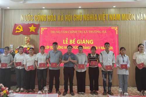 87 học viên hoàn thành bồi dưỡng nhận thức về Đảng