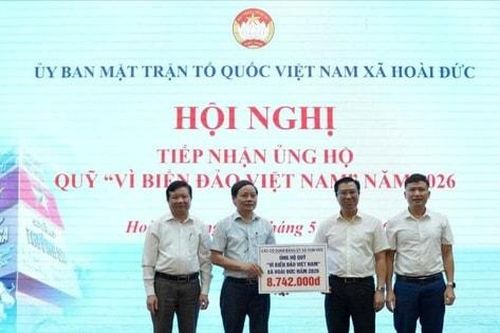 Chung một tấm lòng hướng về biển, đảo quê hương