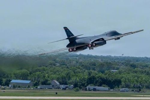 Oanh tạc cơ B-1B Mỹ tái xuất kích sau khi được chữa 'xương sống'