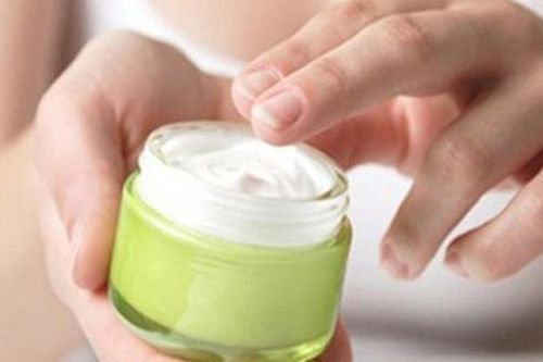 Bộ Y tế đình chỉ lưu hành, thu hồi trên toàn quốc gần 800 sản phẩm mỹ phẩm