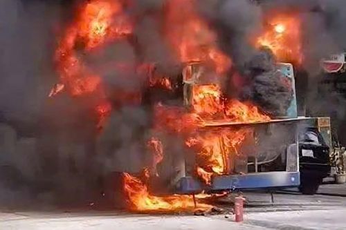 Chấn chỉnh phòng chống cháy nổ trên xe buýt sau vụ cháy trên phố Lý Thường Kiệt