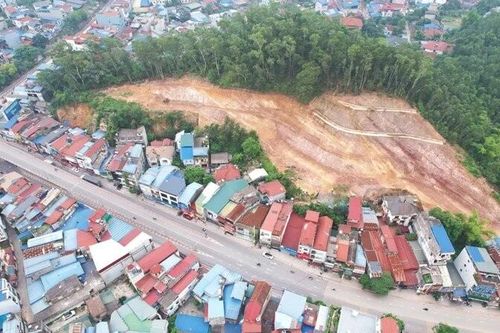 Quyết liệt xử lý sạt lở đồi ông Đống ở Thái Nguyên