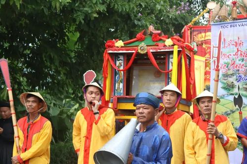 Giữ hồn di sản qua Lễ hội Mục đồng làng Phong Lệ
