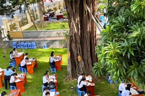 Thiếu nhi thi vẽ 'Bác Hồ trong trái tim em'