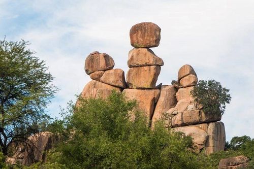 Chiêm ngưỡng kỳ quan đá như đến từ ngoài hành tinh ở châu Phi