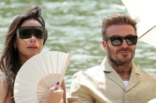 Cựu danh thủ David Beckham chính thức trở thành tỷ phú thể thao đầu tiên của Anh