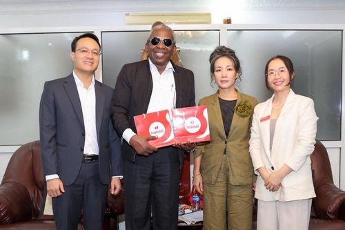 Đại sứ Việt Nam tại Tanzania tiếp Tỉnh trưởng tỉnh Rukwa