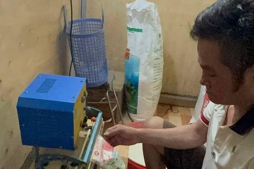 Lật tẩy đường dây làm giả bột ngọt quy mô lớn tại TPHCM