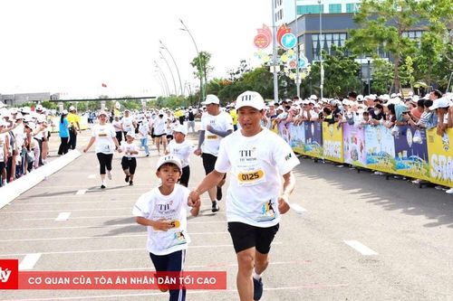 Sôi nổi Giải chạy học sinh S-Race ở Cà Mau