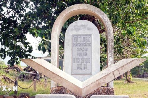 Chạm tới cảm xúc khi kết nối quá khứ với hiện tại