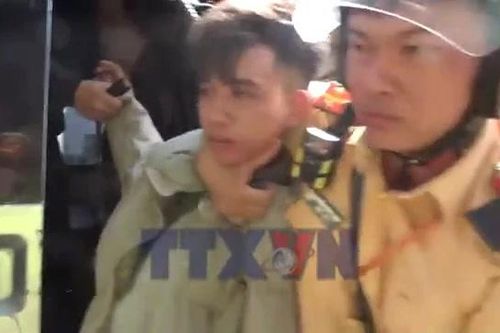 Gia Lai: Cảnh sát giao thông chốt chặn, bắt đối tượng cướp tài sản