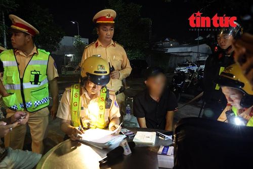 TP Hồ Chí Minh: Phát hiện 2 tài xế dương tính ma túy tại chợ đầu mối Bình Điền
