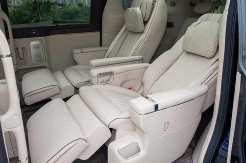 'Chuyên cơ mặt đất' trang bị vượt trội Toyota Alphard, giá hơn 1,5 tỷ đồng