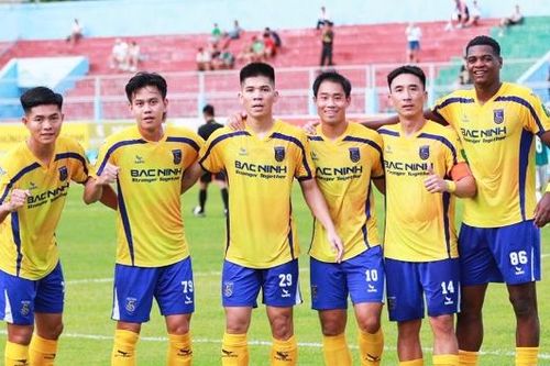 Bắc Ninh FC hòa Khatoco Khánh Hòa trong trận cầu nhiều cảm xúc