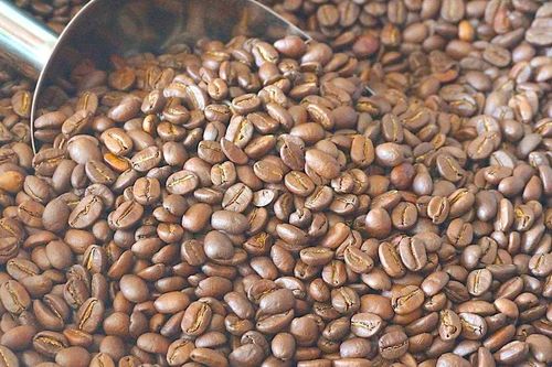 Ngày 16-5, giá cà phê nội địa đồng loạt giảm sâu 1.200 đồng/kg