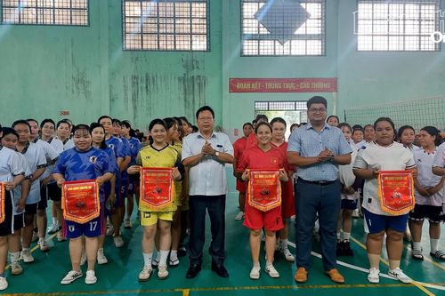Xã Khánh Vĩnh tổ chức giải bóng chuyền nữ mở rộng lần thứ I - năm 2026