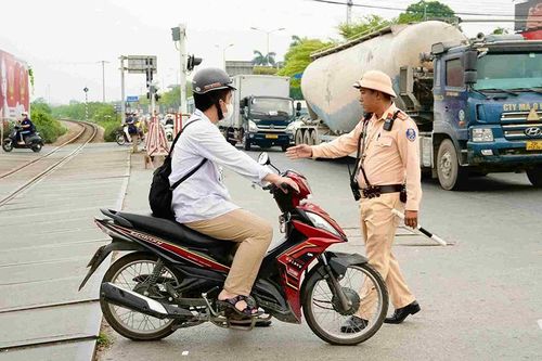 Ngăn chặn hiểm họa tại lối qua đường sắt