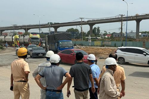 Yêu cầu khẩn trương khắc phục bất cập giao thông tại dự án Vành đai 3 TP.HCM