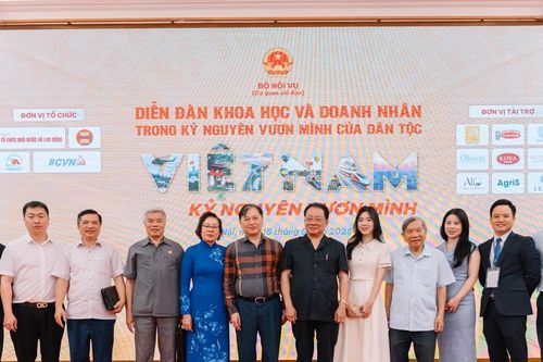 Khoa học và doanh nhân cần trở thành động lực cạnh tranh quốc gia