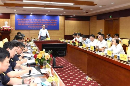 Cải cách thể chế, triển khai hiệu quả hải quan số, hải quan thông minh