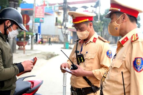 Bãi bỏ Nghị định 100 về xử phạt vi phạm giao thông