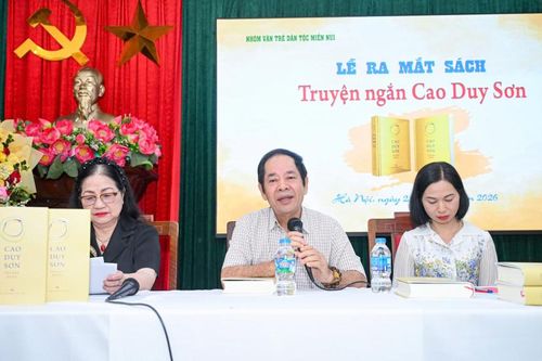 Bước vào 'rừng chữ' của Cao Duy Sơn để thấy đời sống miền núi chân thực, hồn hậu