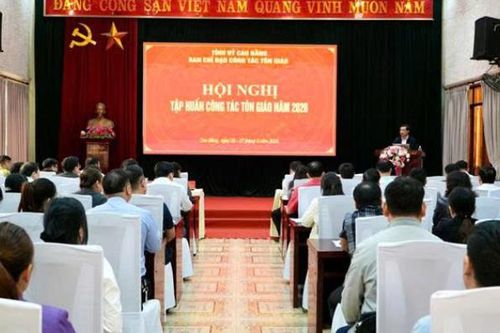Công tác tuyên truyền - 'chìa khóa' tạo đồng thuận với các tổ chức tôn giáo ngay từ cơ sở