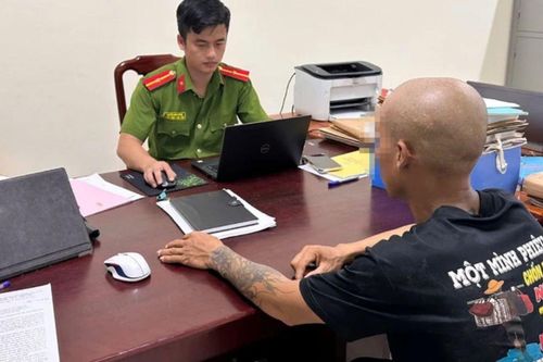 Danh tính chủ nhân đoạn livestream 'bất hiếu với mẹ' gây phẫn nộ mạng xã hội