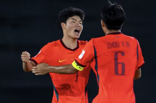 Xác định hai đội bóng vào bán kết U17 châu Á 2026