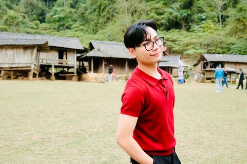 Chàng trai Hà Nội nhận loạt thư mời Tiến sĩ từ đại học top châu Âu