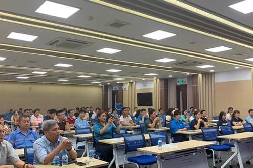 Ứng dụng công nghệ số trong quản lý an toàn vệ sinh lao động