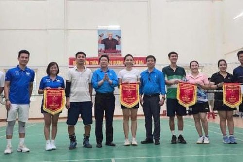 Sôi nổi Giải thể thao hưởng ứng Tháng Công nhân Phường Phú Thượng
