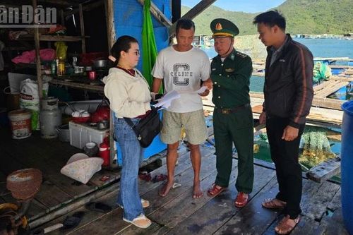Điểm tựa để ngư dân vươn khơi, bám biển