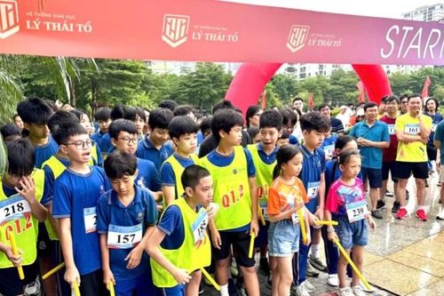 Gắn kết yêu thương qua Ngày hội gia đình học sinh Lý Thái Tổ