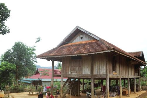 Nhà sàn cổ ở Bình Chuẩn - dấu ấn văn hóa người Thái giữa đại ngàn