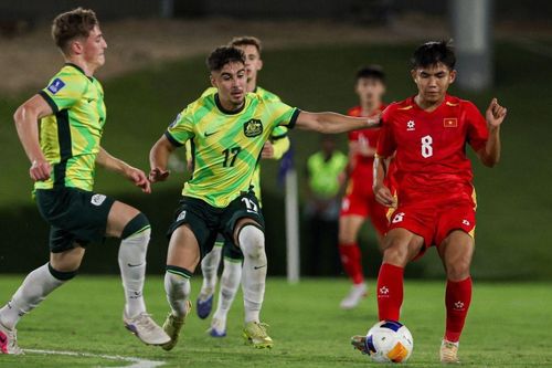Việt Nam bất ngờ thua đậm Australia sau kỳ tích World Cup