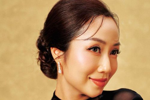 Hơn 120 tỷ cho Ốc Thanh Vân
