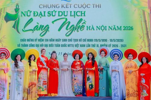 Những 'nữ đại sứ' làm cầu nối đưa vẻ đẹp làng nghề Hà Nội vươn tầm quốc tế
