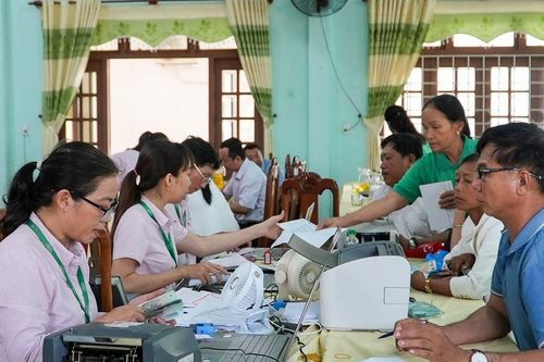 Xã Tam Xuân phát động gửi tiền tiết kiệm vì người nghèo