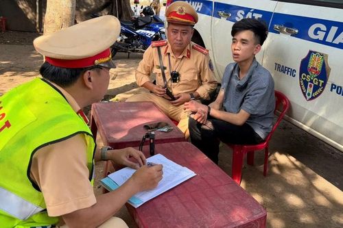 Bắt đối tượng cướp giật dây chuyền vàng ở xã Tuy Phước