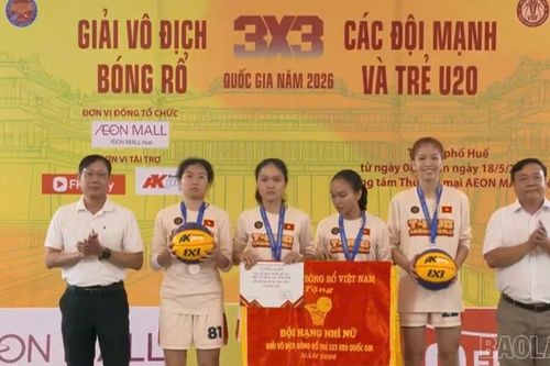 Đội tuyển bóng rổ nữ Lào Cai giành Huy chương Bạc tại Giải vô địch bóng rổ trẻ 3x3 U20 quốc gia năm 2026