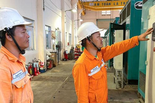 Phú Quý chủ động bảo đảm nguồn điện mùa du lịch cao điểm