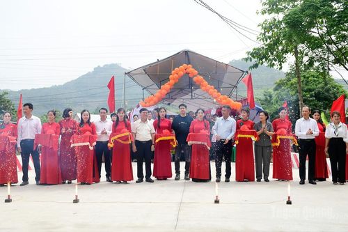 Khánh thành cầu dân sinh tại xã Bình Ca