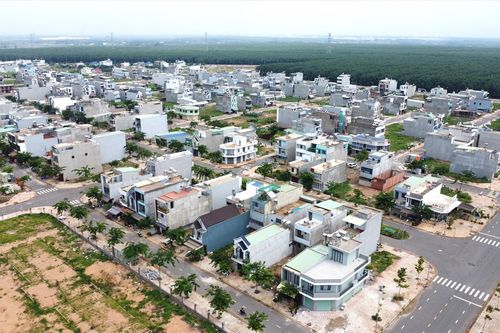 Hỗ trợ người dân ổn định cuộc sống tại khu tái định cư