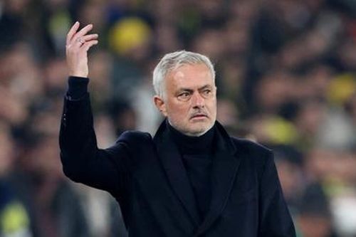 Benfica bất bại cả mùa giải cùng Jose Mourinho